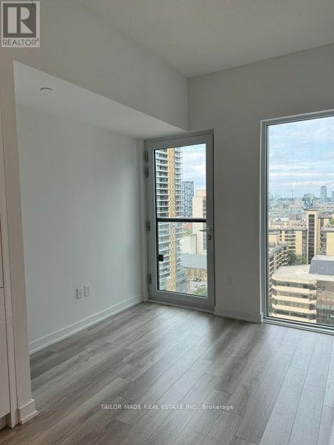 1802-238 Simcoe Street, Toronto, ON, M5T 0E2 - 10