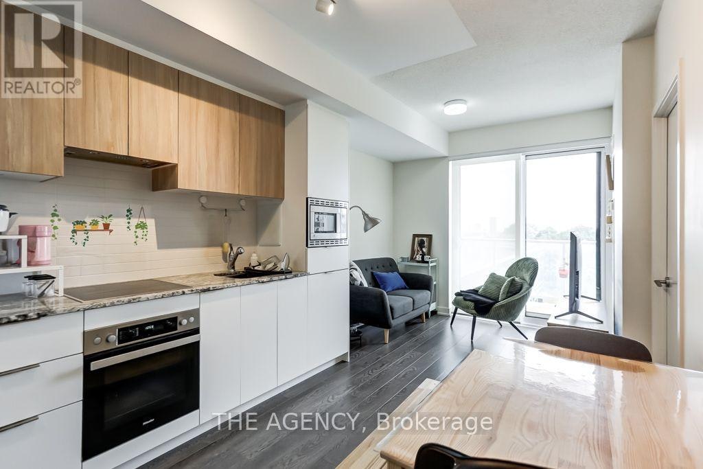 734-20 O'neill Road, Toronto, ON, M3C 0R2 - 5