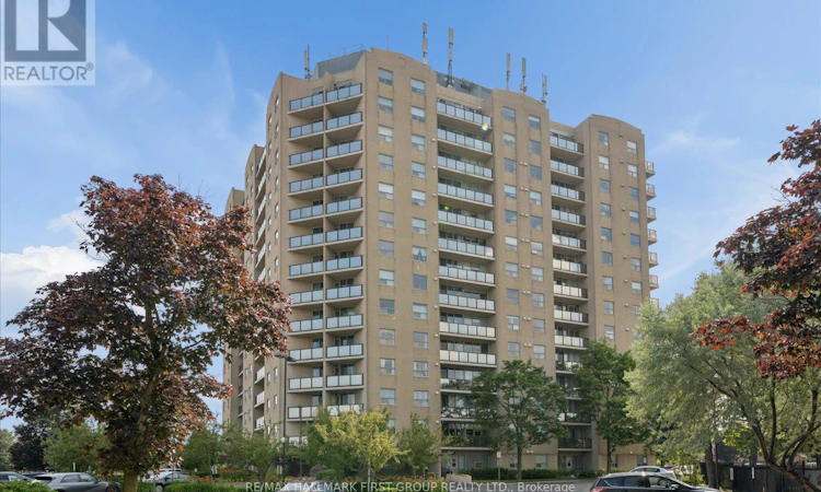 206-2 Westney Road N