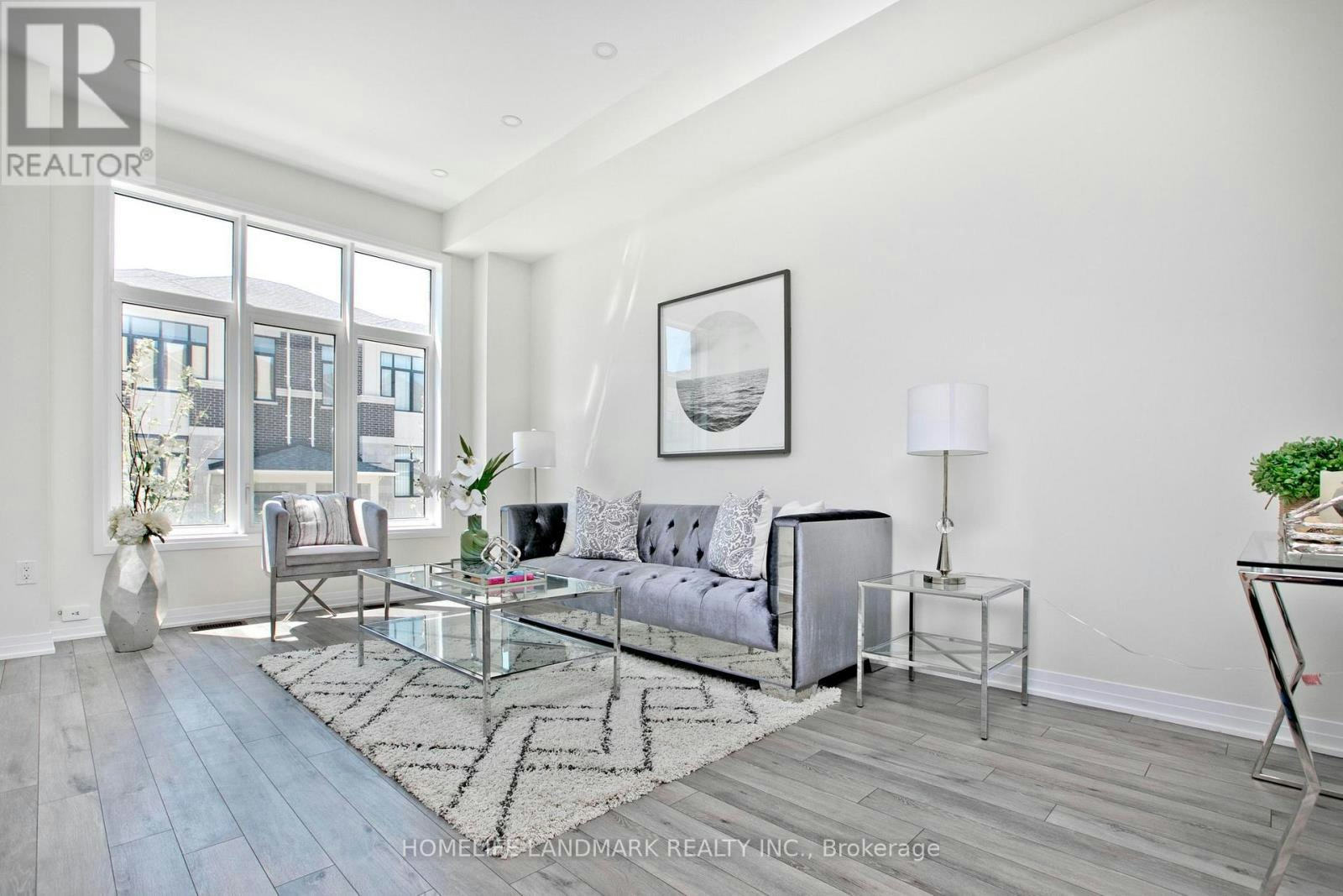 33 Kahshe Lane, Richmond Hill, ON, L4S 0N7