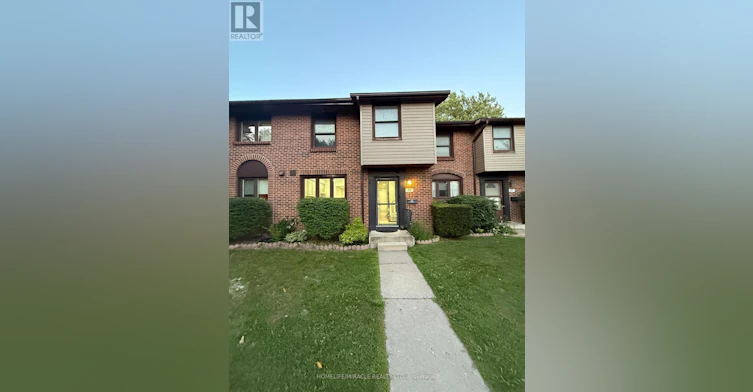 48-115 Wright Crescent, Kingston, ON, K7L 4T8