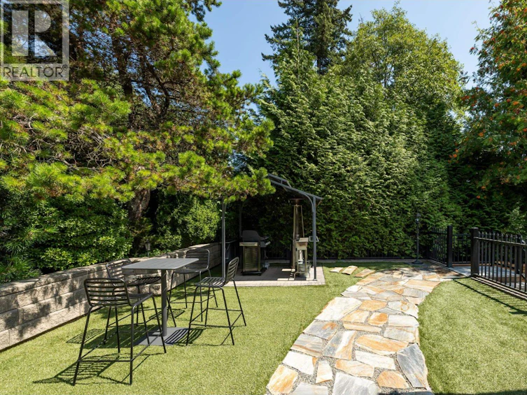 1924 Fulton Avenue, West Vancouver, BC, V7V 1S9 - 5