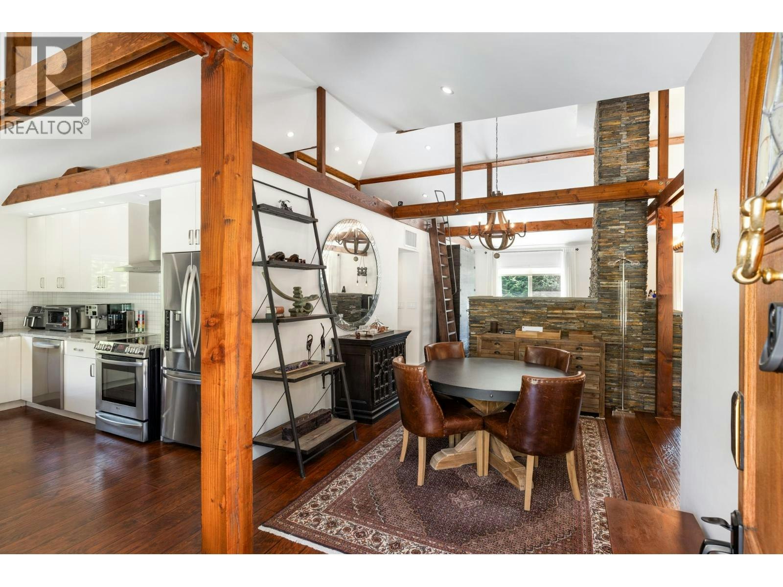 1924 Fulton Avenue, West Vancouver, BC, V7V 1S9 - 9