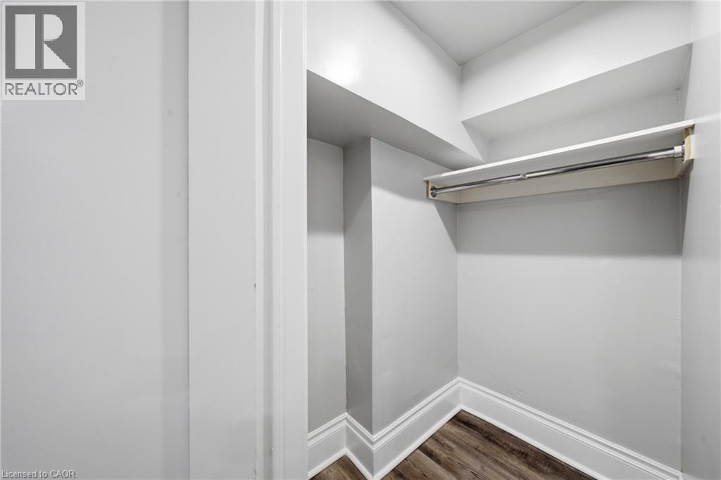 3R-1 Kingswood Road, Toronto, ON, M4E 3N4 - 15