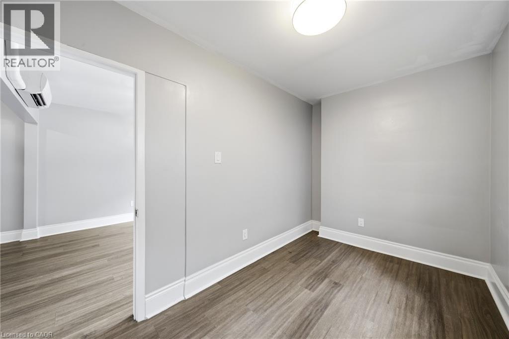 7M-1 Kingswood Road, Toronto, ON, M4E 3N4 - 26
