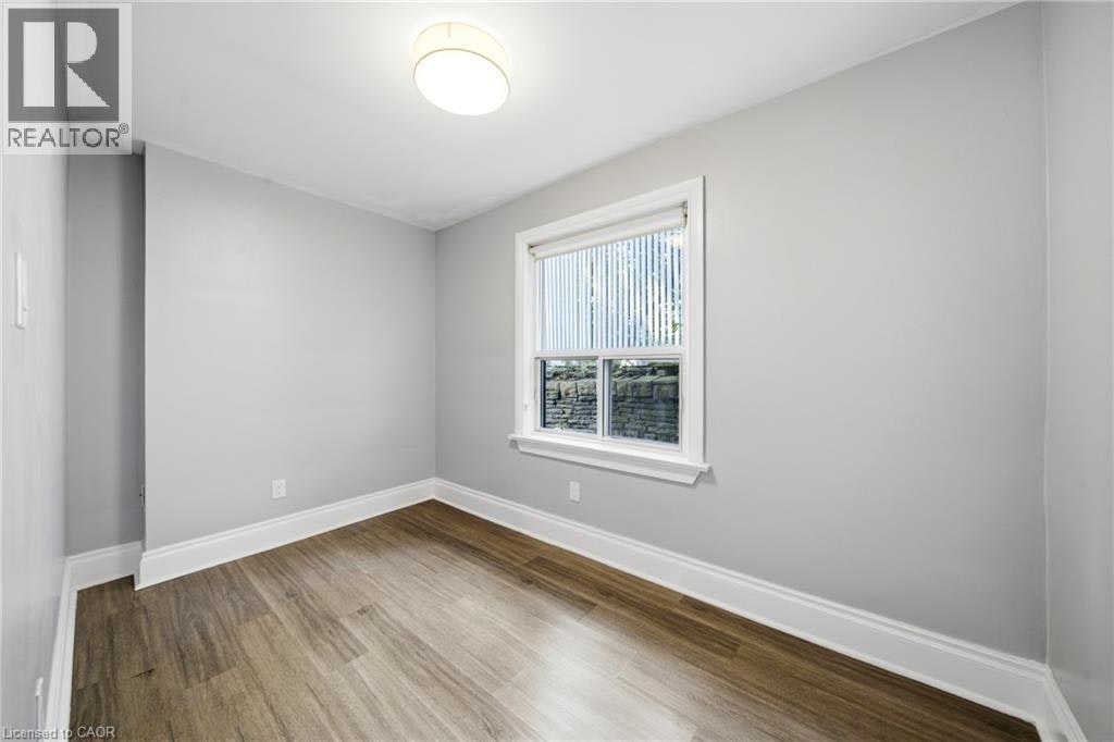 7M-1 Kingswood Road, Toronto, ON, M4E 3N4 - 25