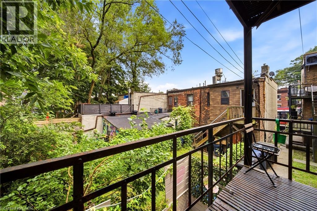 7M-1 Kingswood Road, Toronto, ON, M4E 3N4 - 20