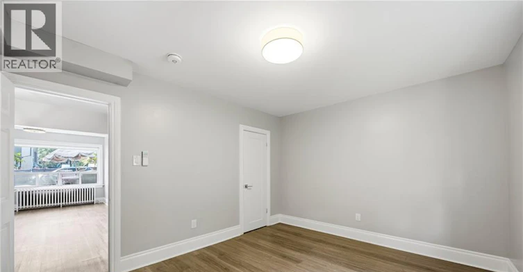 7M-1 Kingswood Road, Toronto, ON, M4E 3N4 - 22