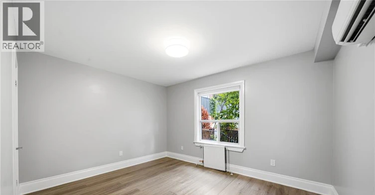 7M-1 Kingswood Road, Toronto, ON, M4E 3N4 - 21