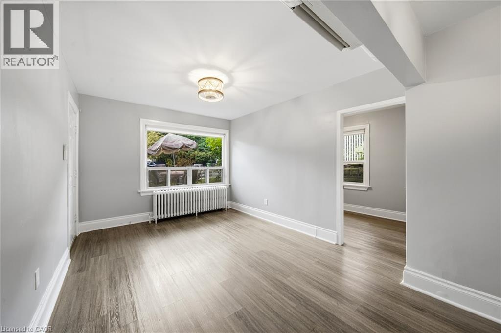 7M-1 Kingswood Road, Toronto, ON, M4E 3N4 - 13