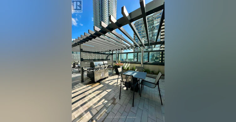 1307-395 Square One Drive, Mississauga, ON, L5B 0P6 - 32