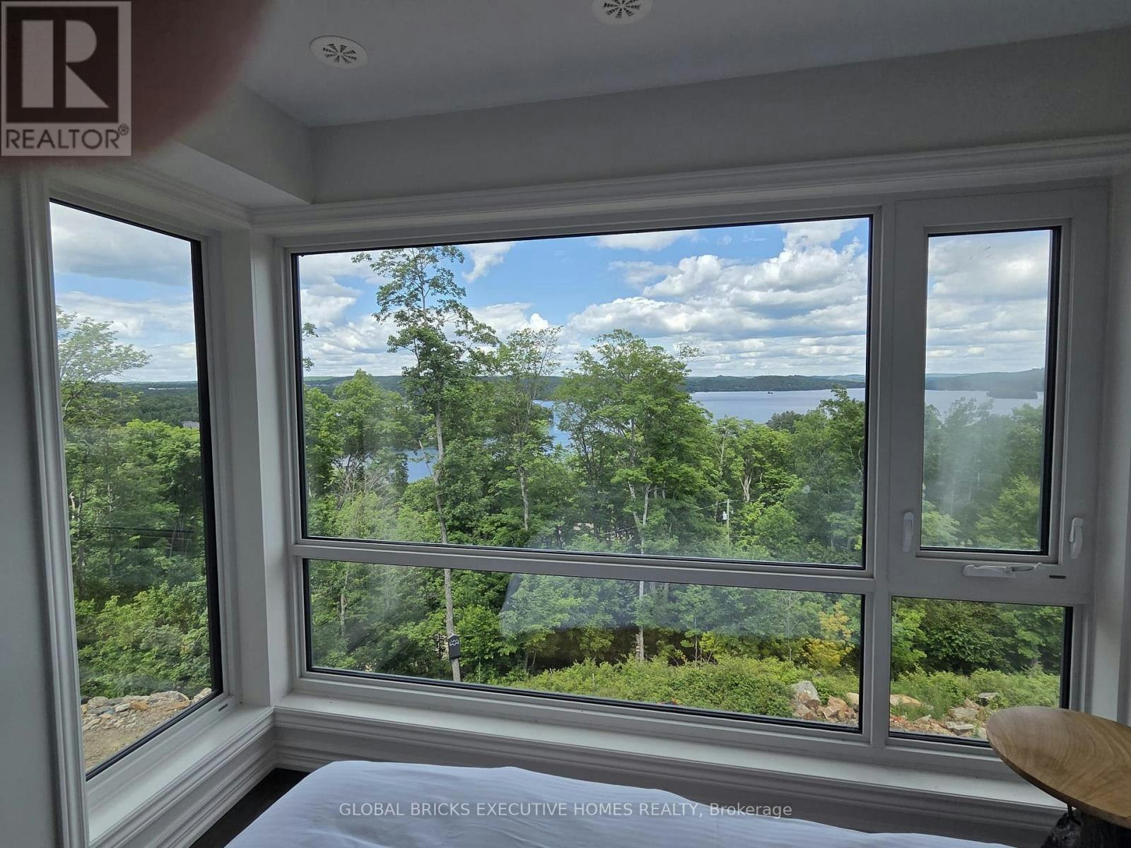 2-22 Chau Ha Circle, Huntsville, ON, P1H 0K3 - 11