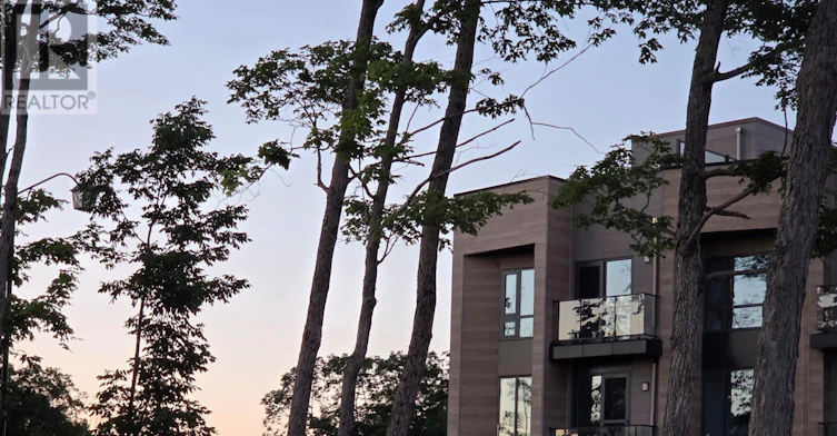 2-22 Chau Ha Circle, Huntsville, ON, P1H 0K3 - 3