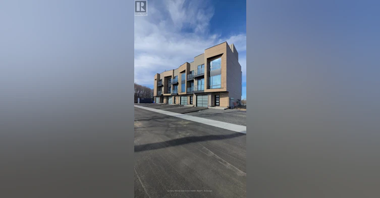 2-22 Chau Ha Circle, Huntsville, ON, P1H 0K3