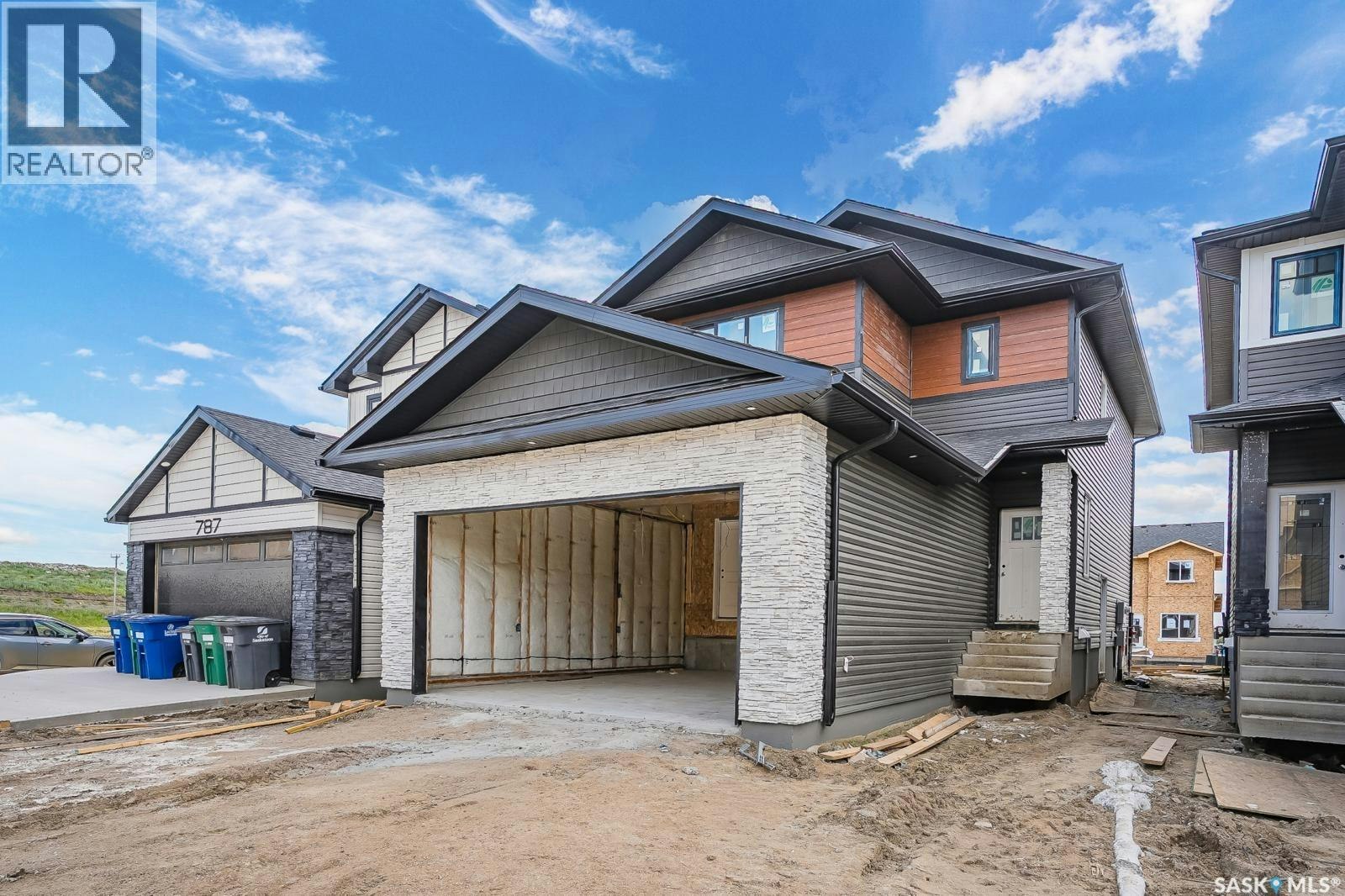 783 Nazarali Union, Saskatoon, SK, S7V 1X4