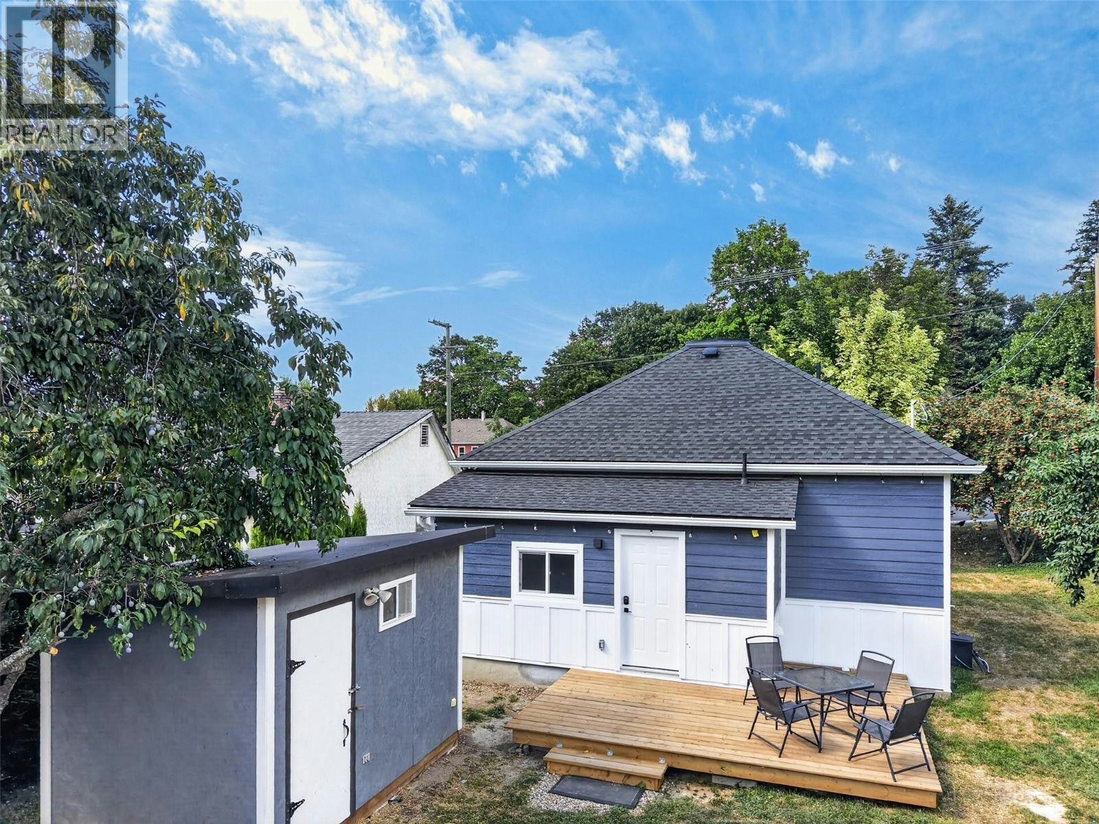 630 Okanagan Se Avenue, Salmon Arm, BC, V1E 1G7