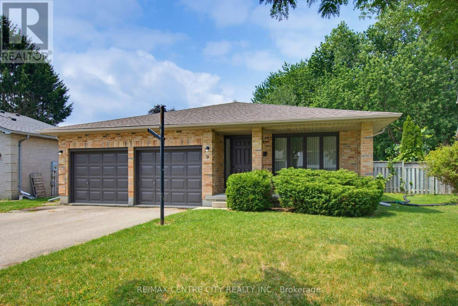 9 Yarmouth Drive, London, ON, N5V 4T9