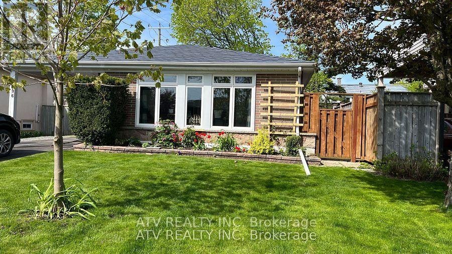 696 Balaton Avenue, Pickering, ON, L1W 1W1