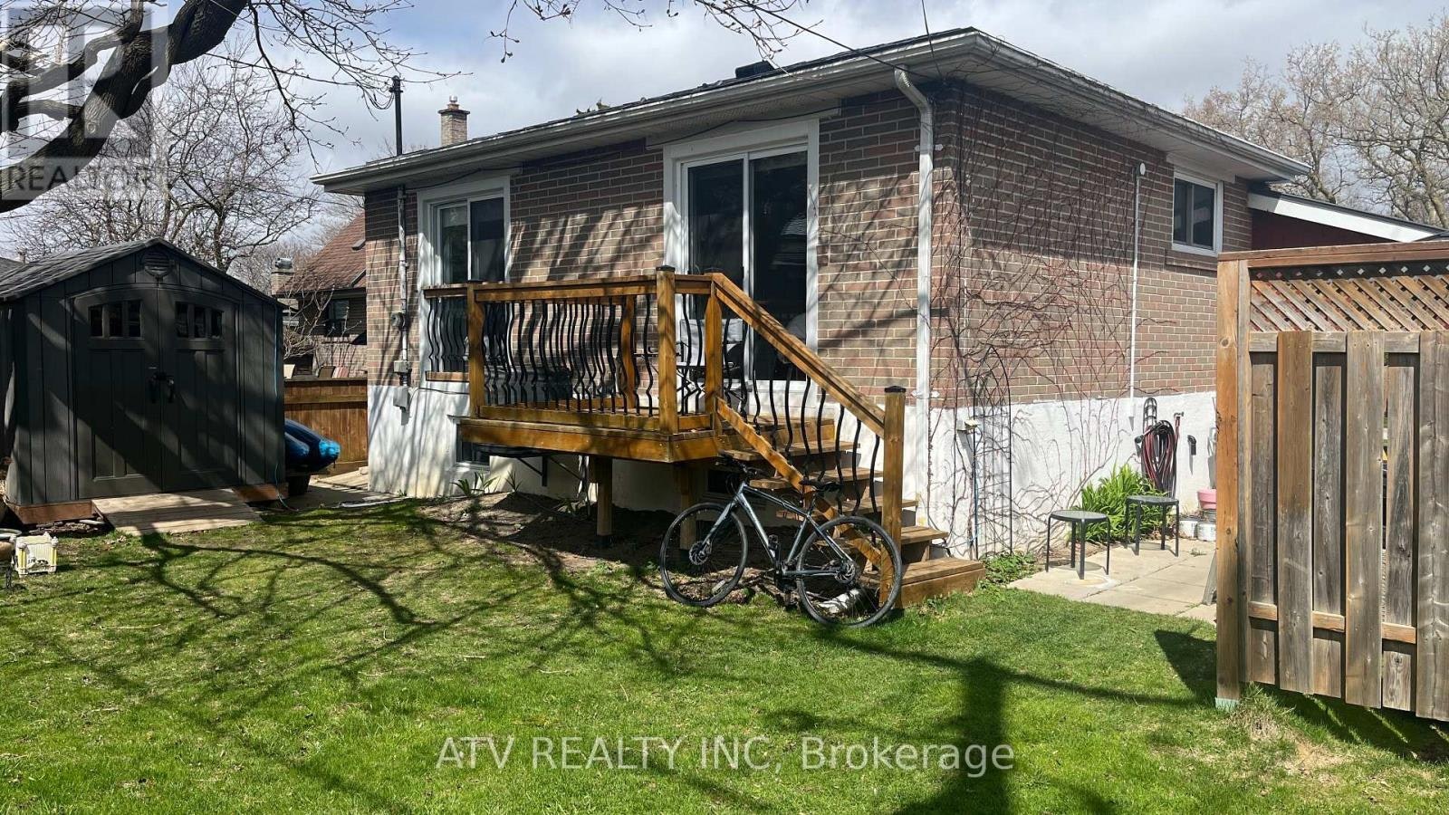 696 Balaton Avenue, Pickering, ON, L1W 1W1 - 15