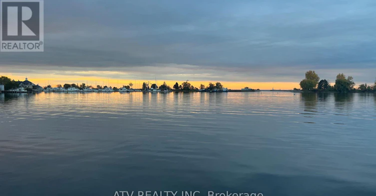 696 Balaton Avenue, Pickering, ON, L1W 1W1 - 20