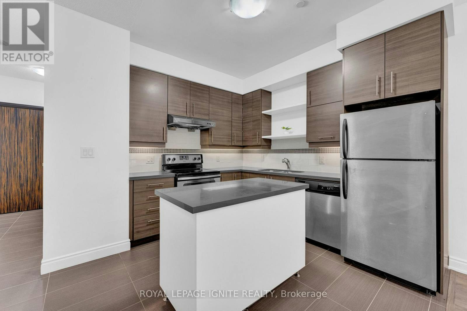 102-277 Park Road SOUTH, Markham, ON, L3T 0B7 - 12