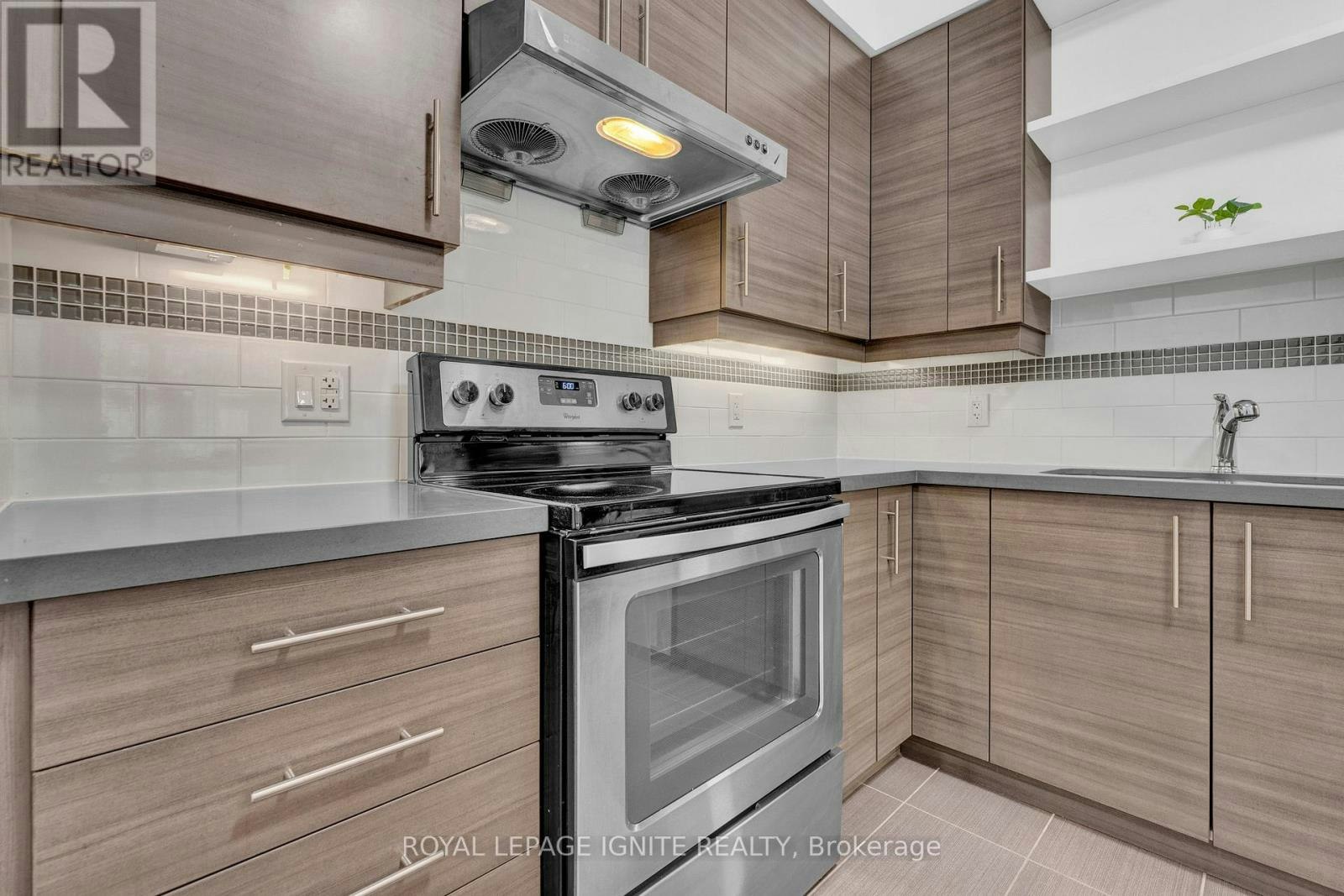 102-277 Park Road SOUTH, Markham, ON, L3T 0B7 - 9