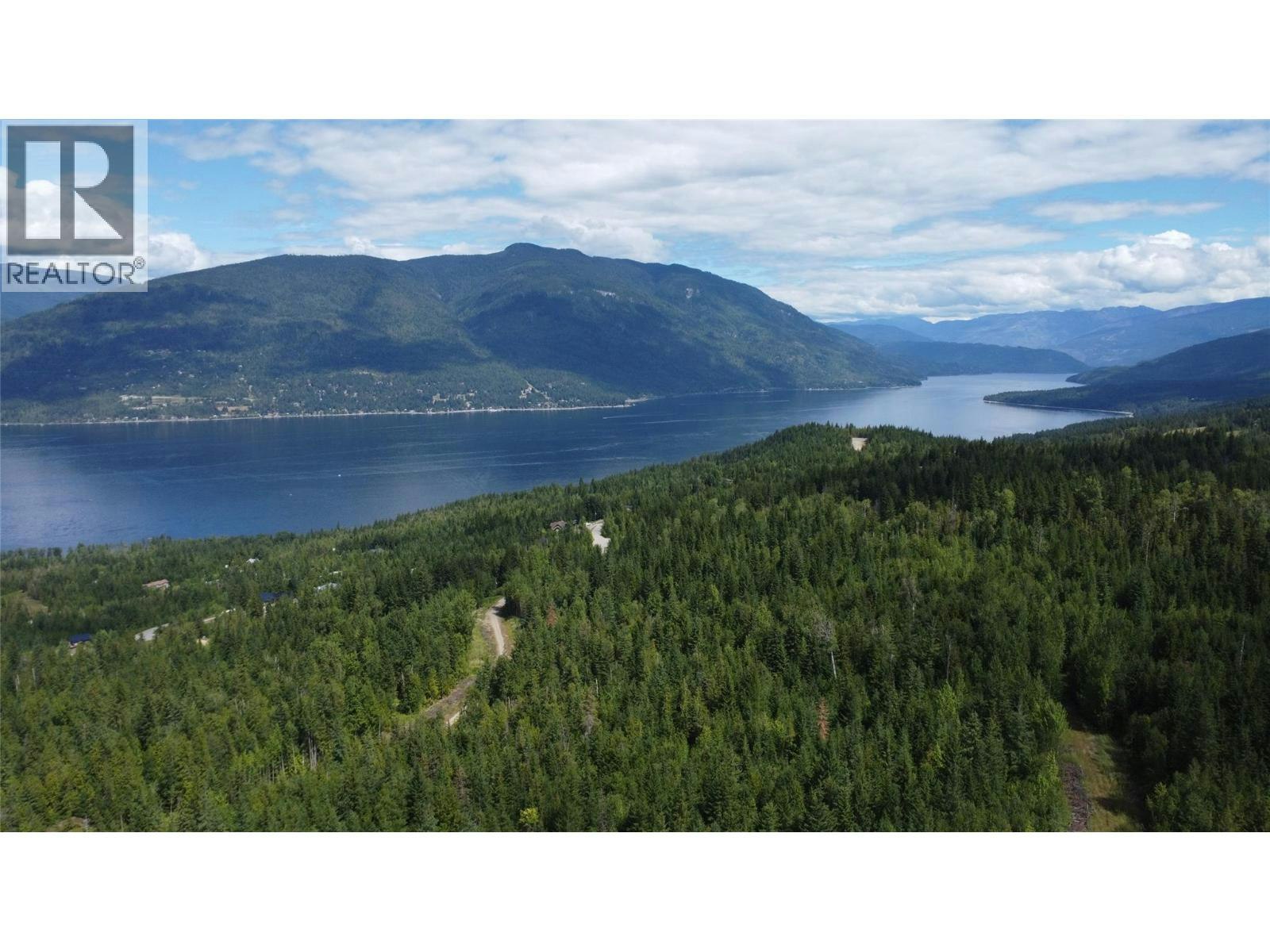 5055 Ridge Road, Eagle Bay, BC, V0E 1T0