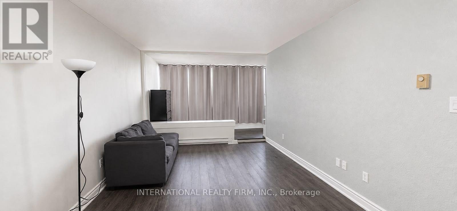 308-40 Sunny Glen Way, Toronto, ON, M3C 2Z2 - 7