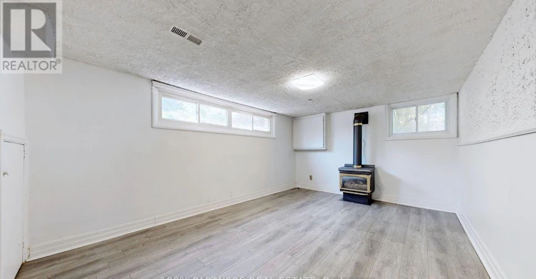 BACK-177 Maple Avenue, Richmond Hill, ON, L4C 2J2 - 2