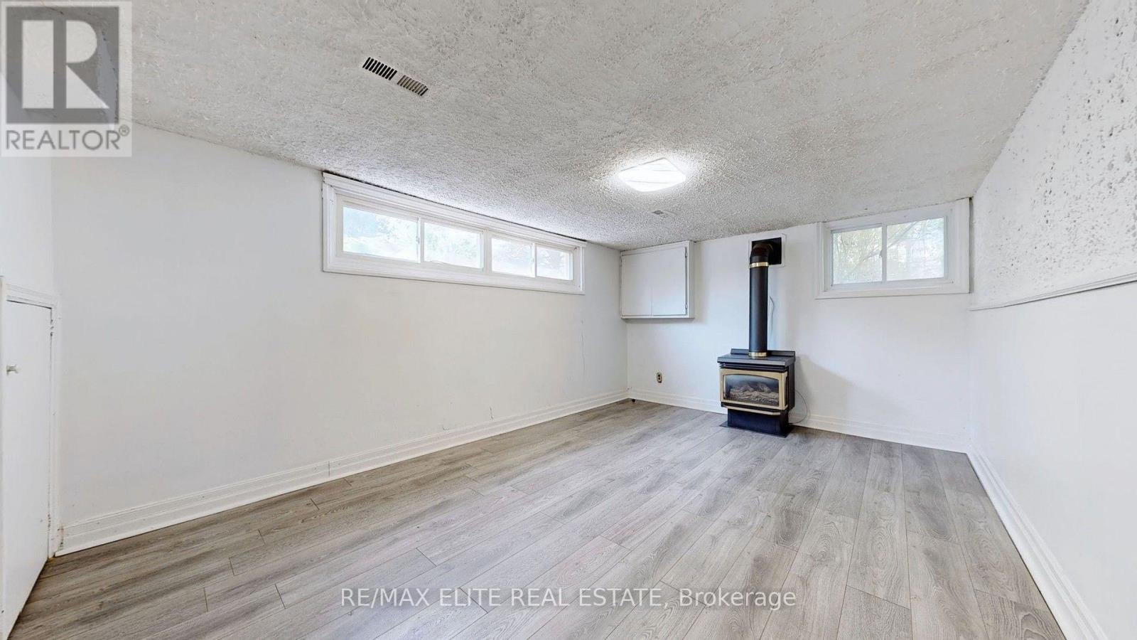 BACK-177 Maple Avenue, Richmond Hill, ON, L4C 2J2 - 2