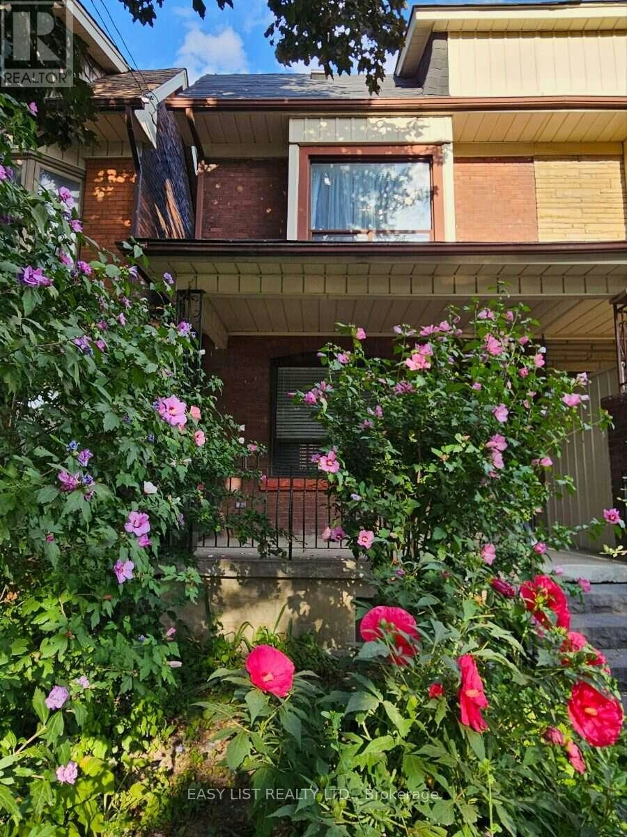 449 Pacific Avenue, Toronto, ON, M6P 2R3