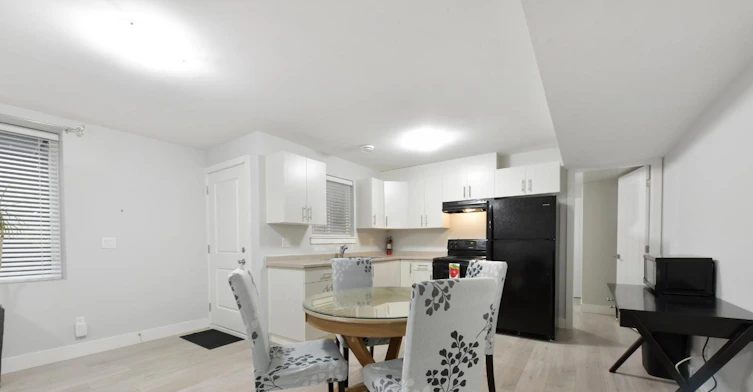 Basement-6125 146 Street, Surrey, BC, V3S 3A1 - 5