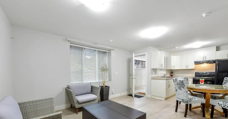Basement-6125 146 Street, Surrey, BC, V3S 3A1 - 3
