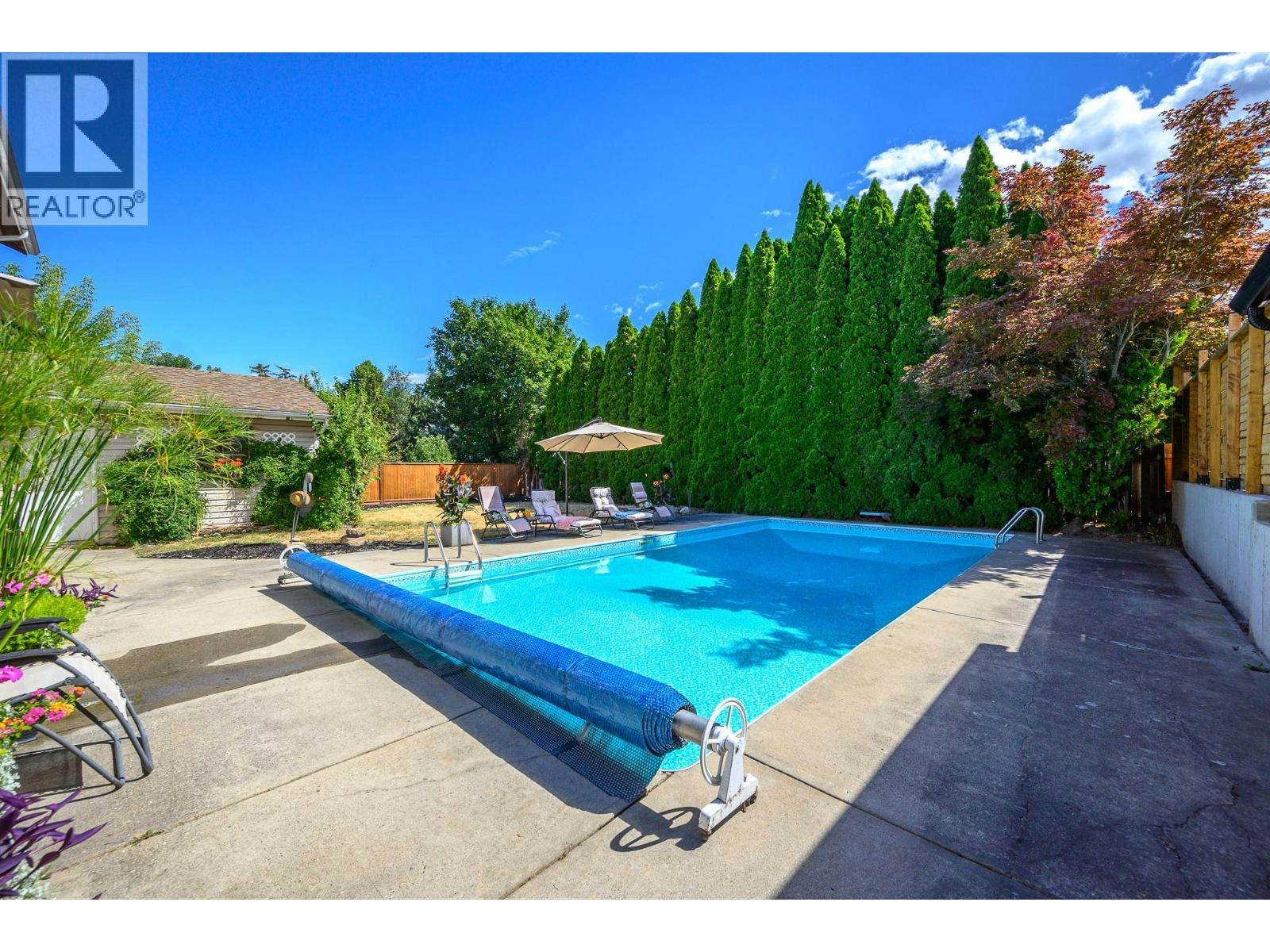 7807 Corona Court, Coldstream, BC, V1B 2C2 - 36