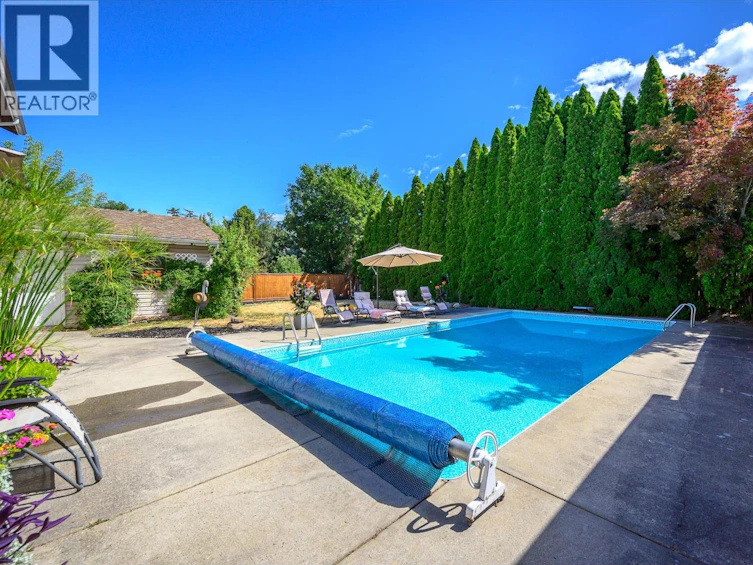 7807 Corona Court, Coldstream, BC, V1B 2C2 - 36