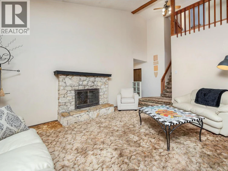 7807 Corona Court, Coldstream, BC, V1B 2C2 - 12