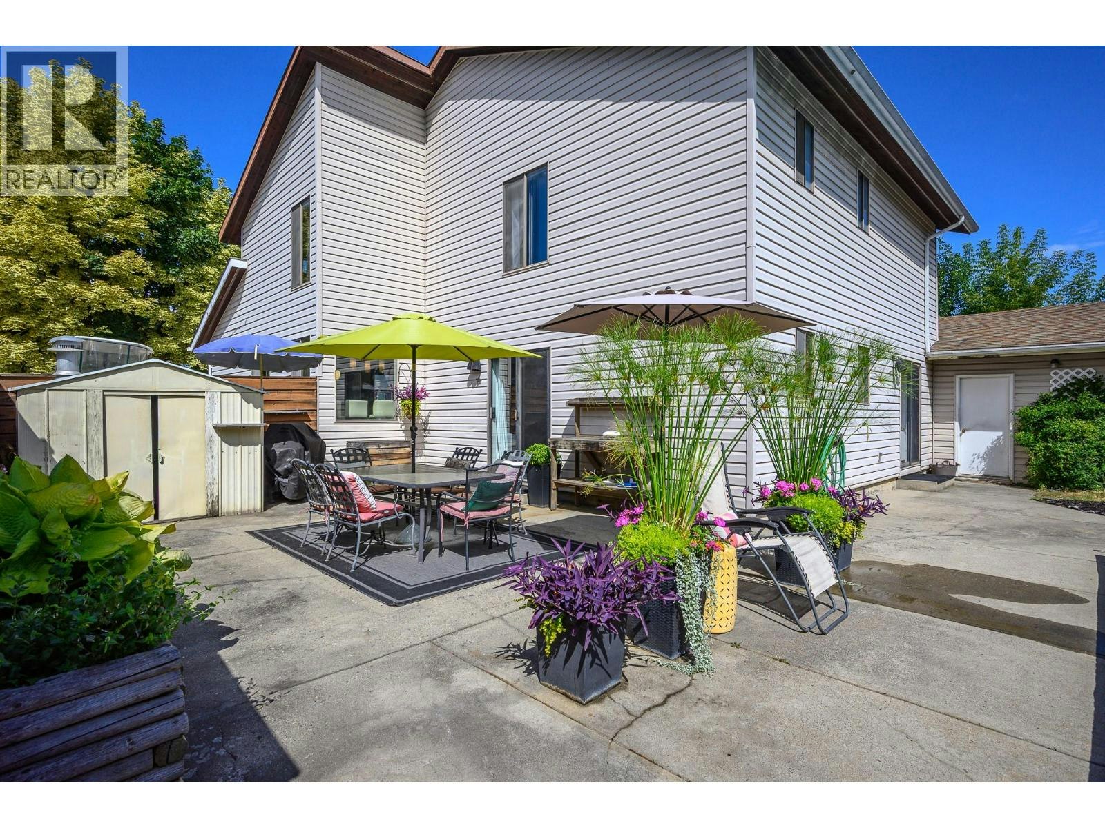 7807 Corona Court, Coldstream, BC, V1B 2C2 - 42