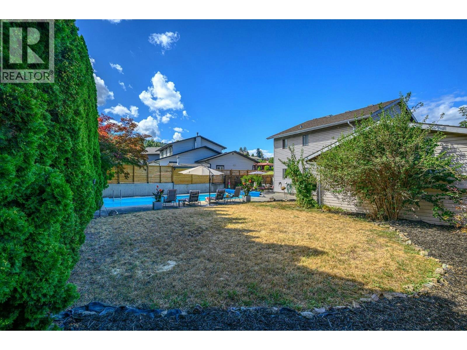 7807 Corona Court, Coldstream, BC, V1B 2C2 - 40