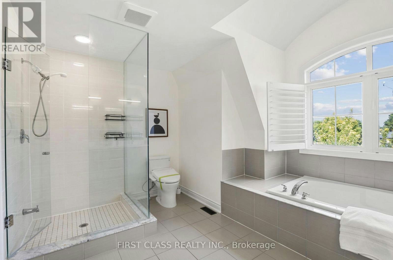 133A Finch Avenue E, Toronto, ON, M2N 0H7 - 15
