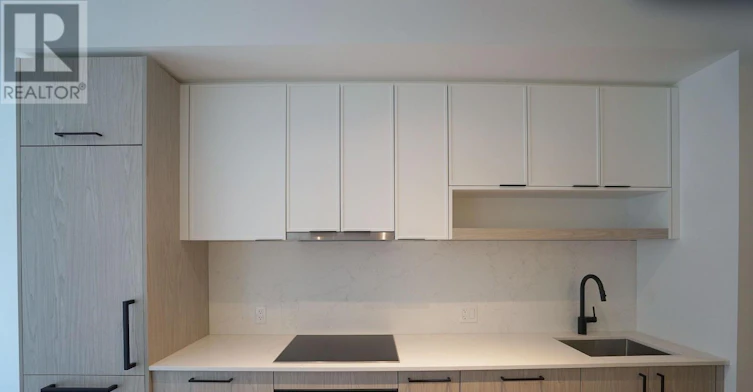 502-91 Montclair Avenue, Toronto, ON, M5P 0B1 - 2
