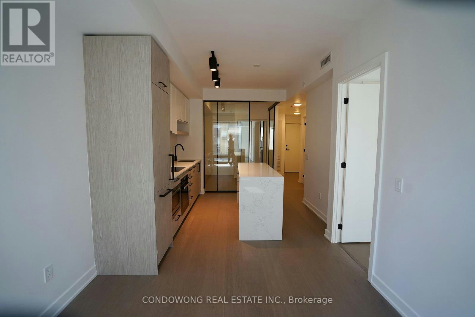 502-91 Montclair Avenue, Toronto, ON, M5P 0B1 - 6