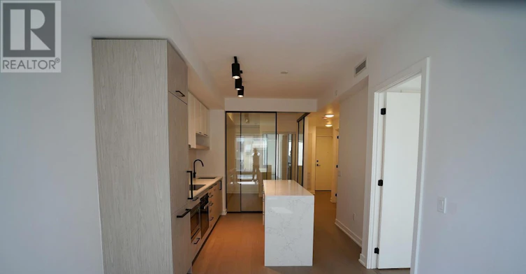 502-91 Montclair Avenue, Toronto, ON, M5P 0B1 - 6