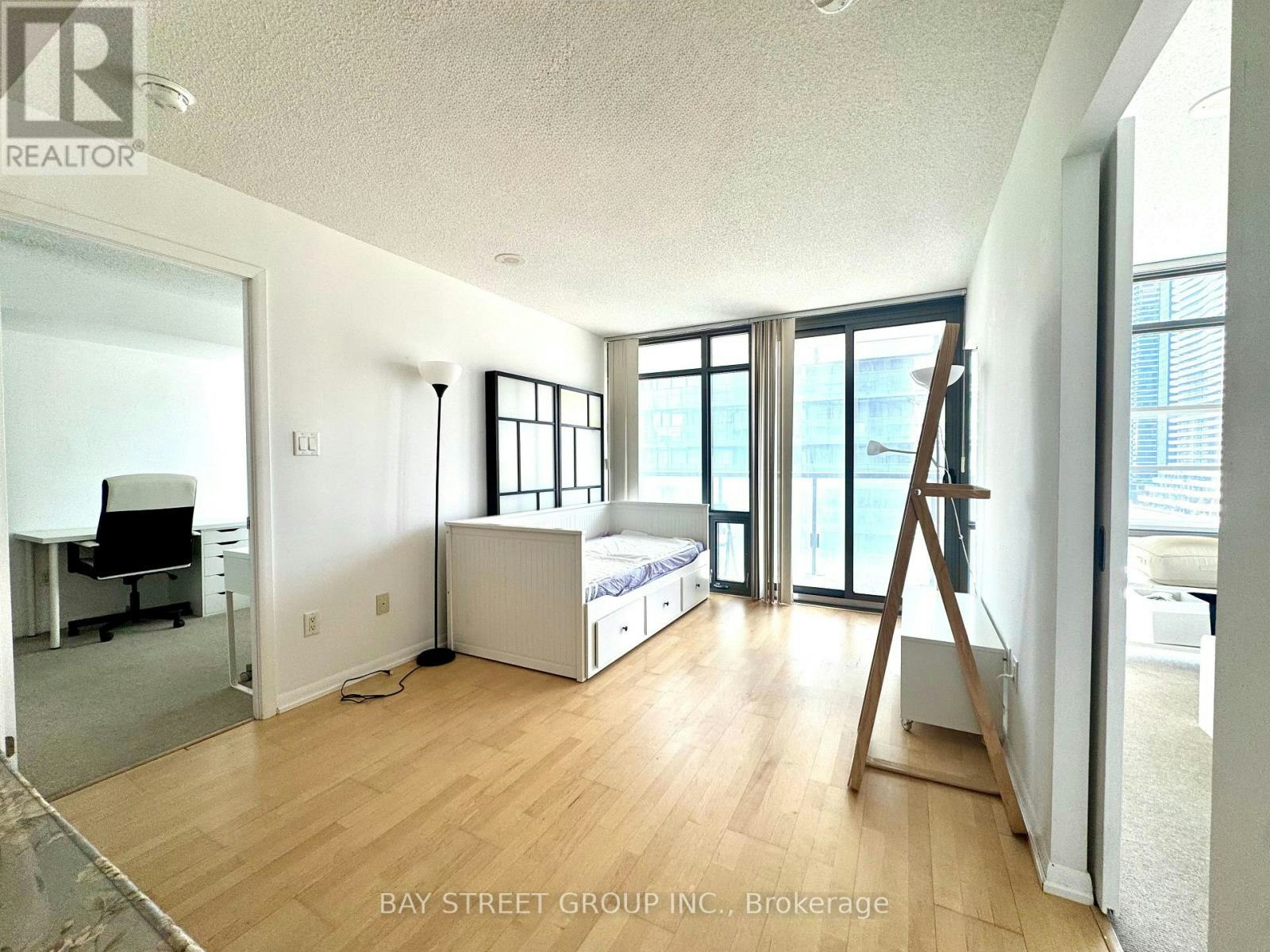 1309-38 Grenville Street, Toronto, ON, M4Y 1A5 - 7
