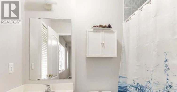 3 Ashmere Road, Brampton, ON, L7A 1R3 - 4
