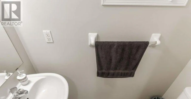 3 Ashmere Road, Brampton, ON, L7A 1R3 - 8
