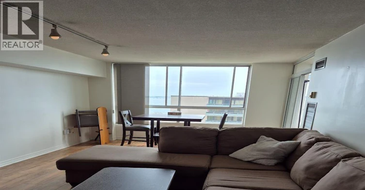 1706-75 Riverside Drive East, Windsor, ON, N9A 7C4 - 2