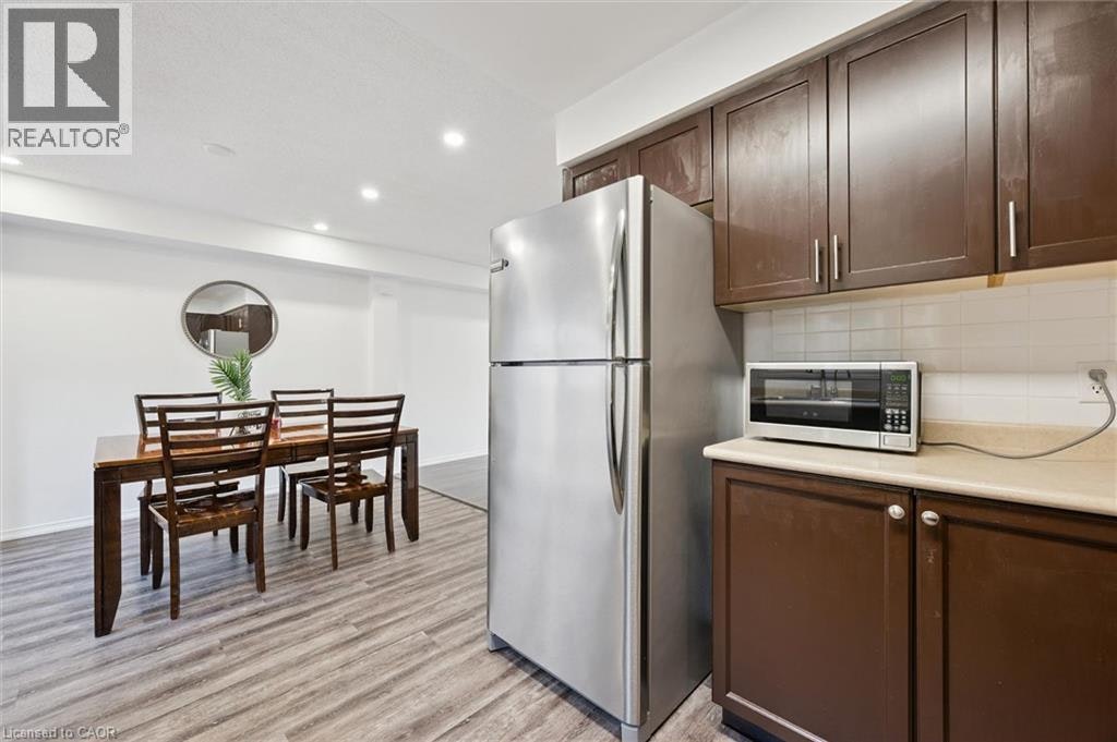 9-600 White Elm Boulevard, Waterloo, ON, N2V 2V2 - 9