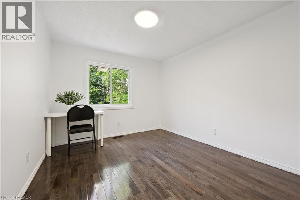 9-600 White Elm Boulevard, Waterloo, ON, N2V 2V2 - 13