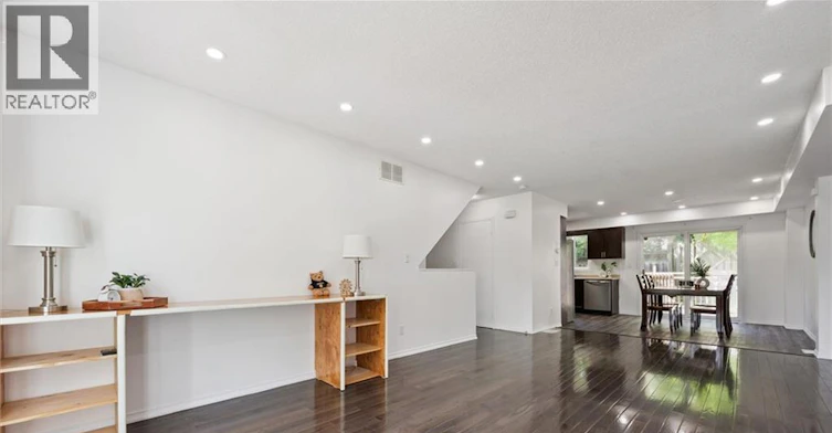 9-600 White Elm Boulevard, Waterloo, ON, N2V 2V2 - 4
