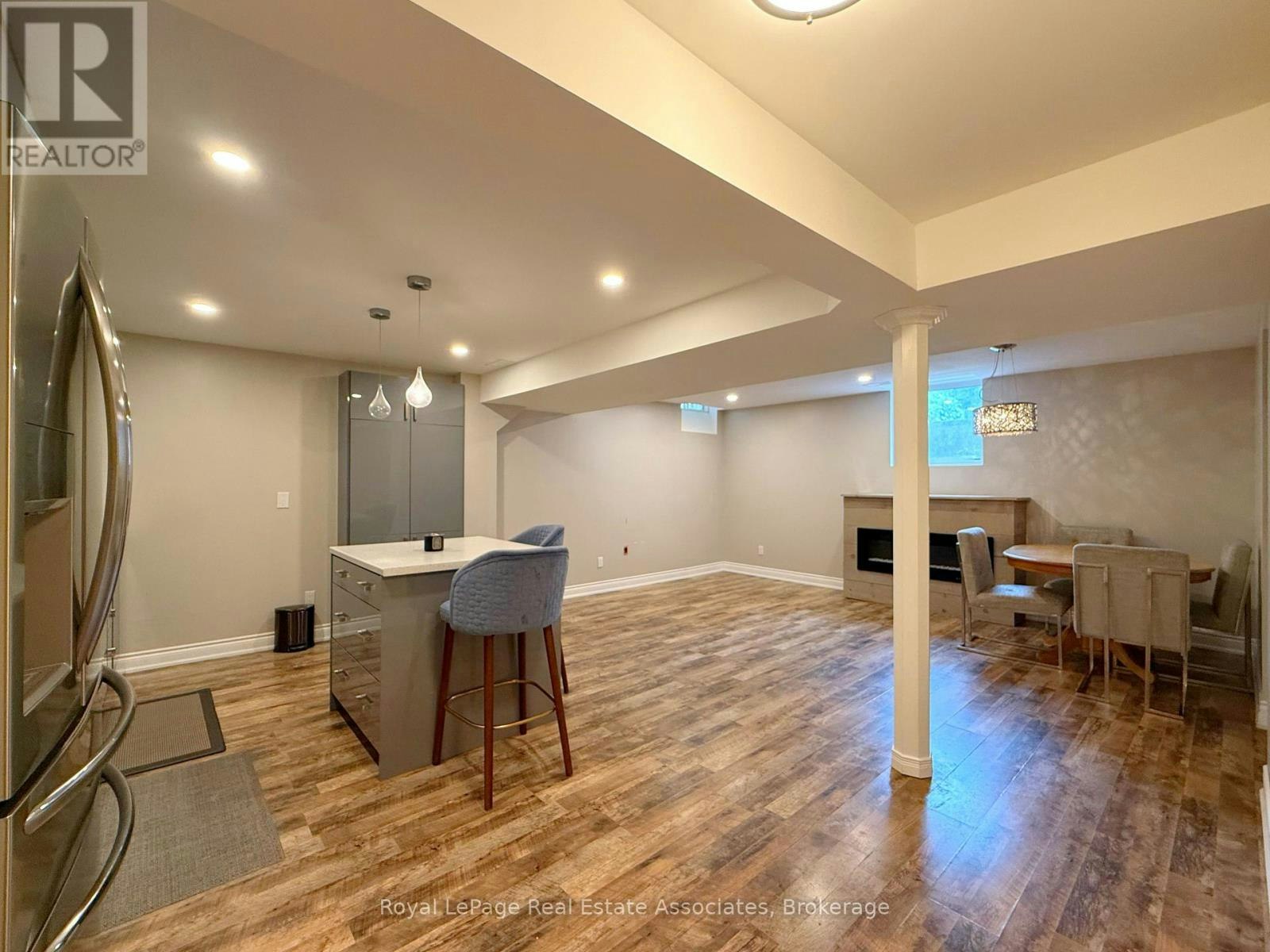 51 Sorbonne Drive, Brampton, ON, L6P 1Y6 - 2